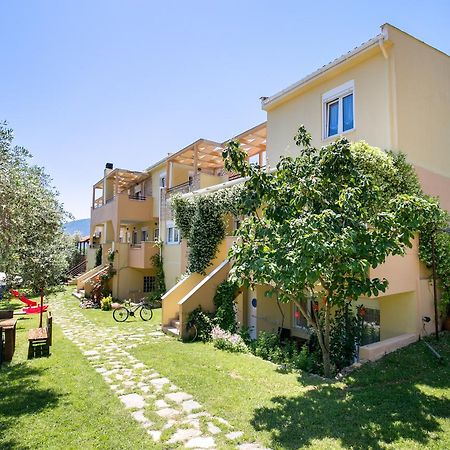 Antheon Villas Криси Амудия Екстериор снимка