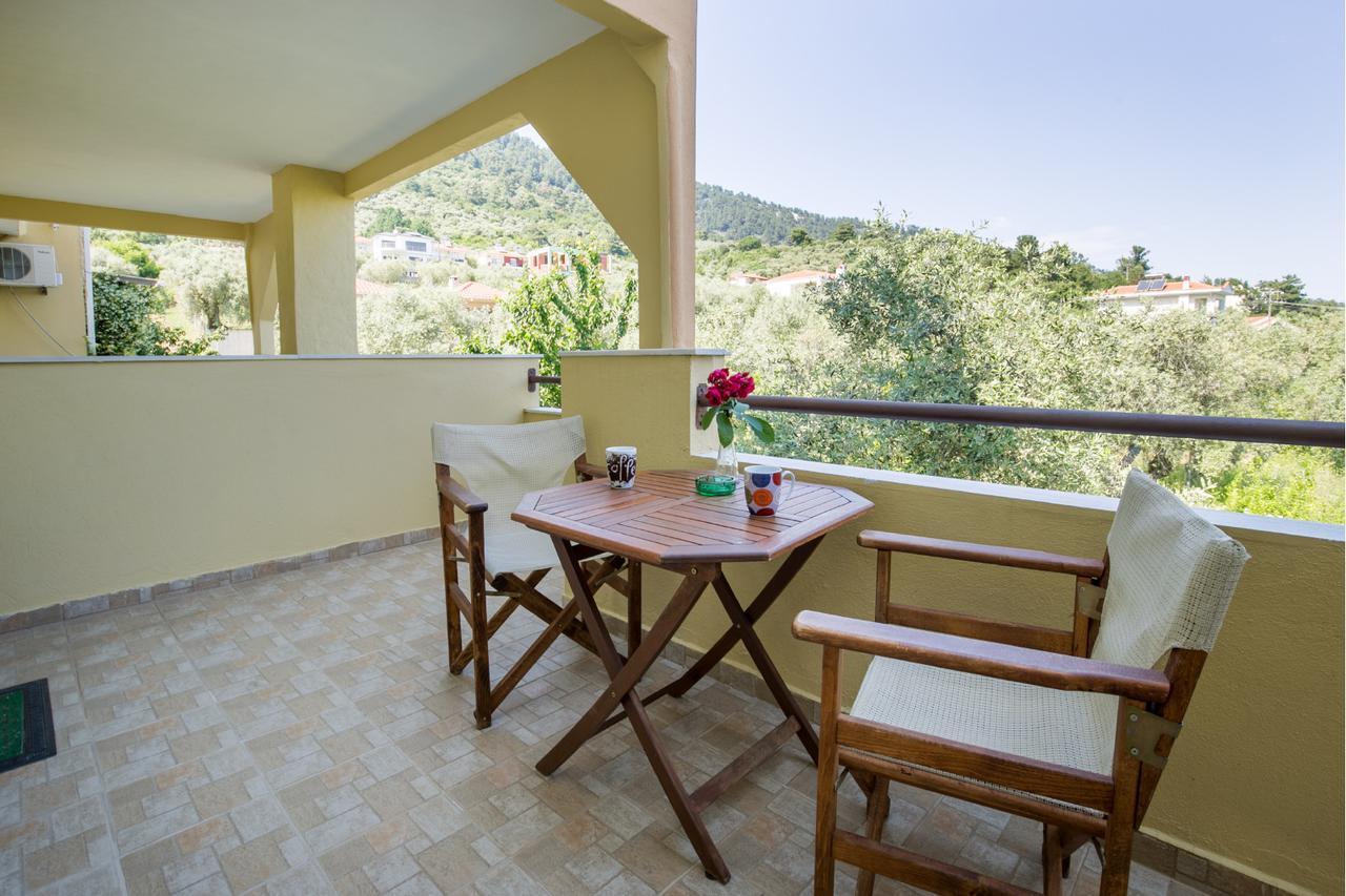 Antheon Villas Криси Амудия Екстериор снимка