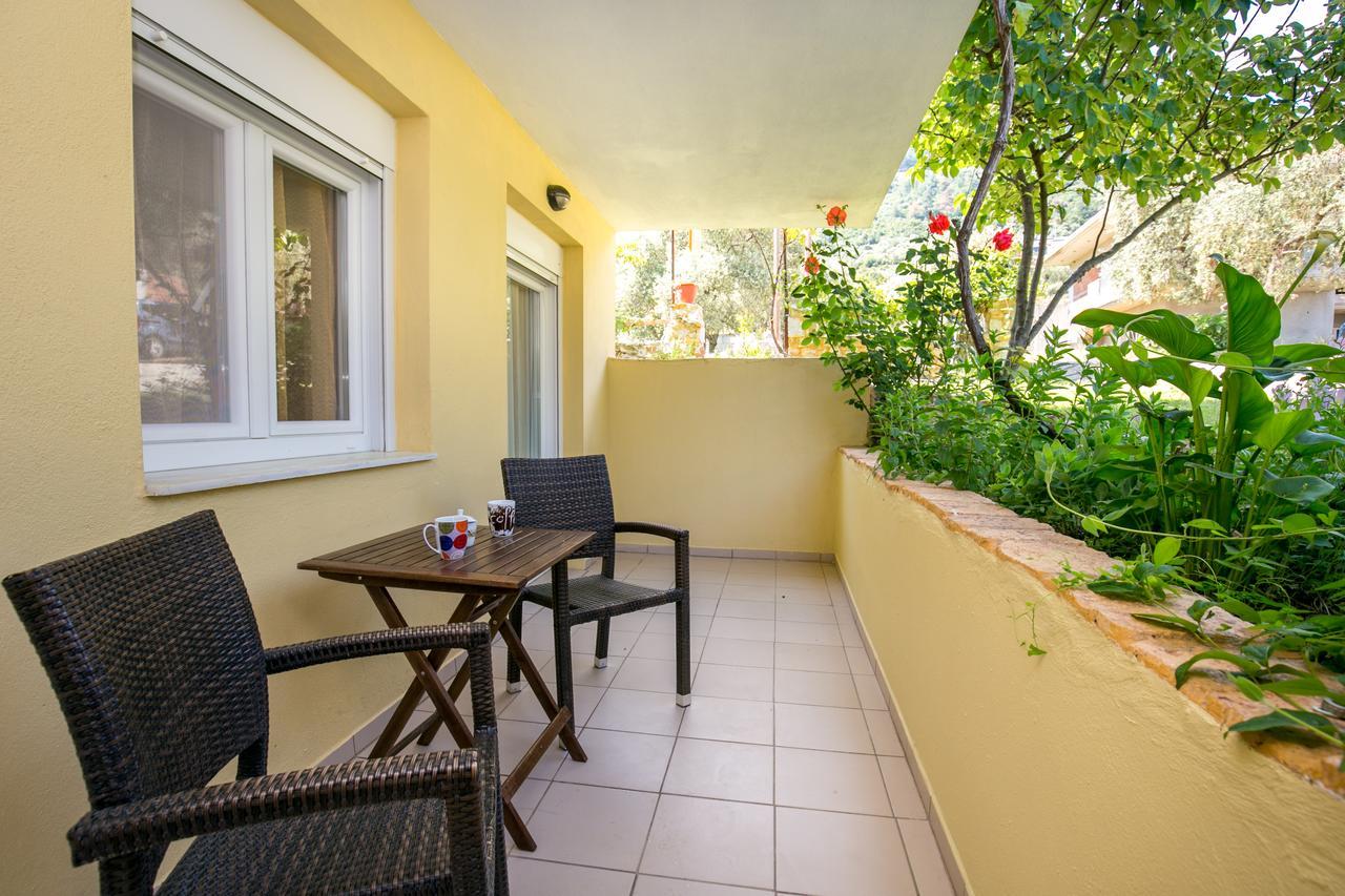 Antheon Villas Криси Амудия Екстериор снимка
